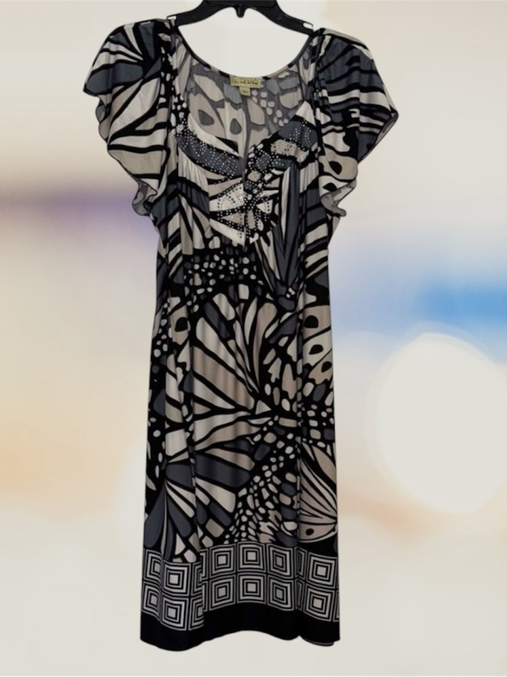 Live and Let Live Black and White Sheath Butterfly Midi Dress size L